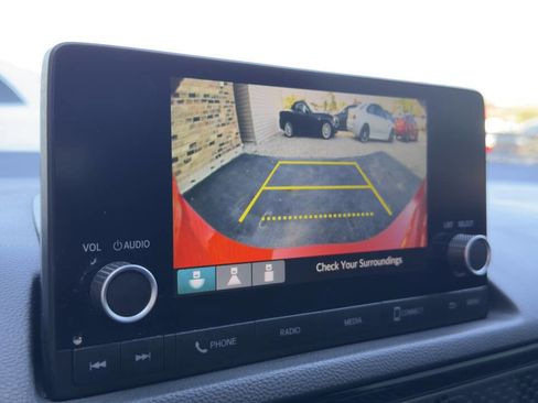 Used 2023 Honda Civic Sport image 16