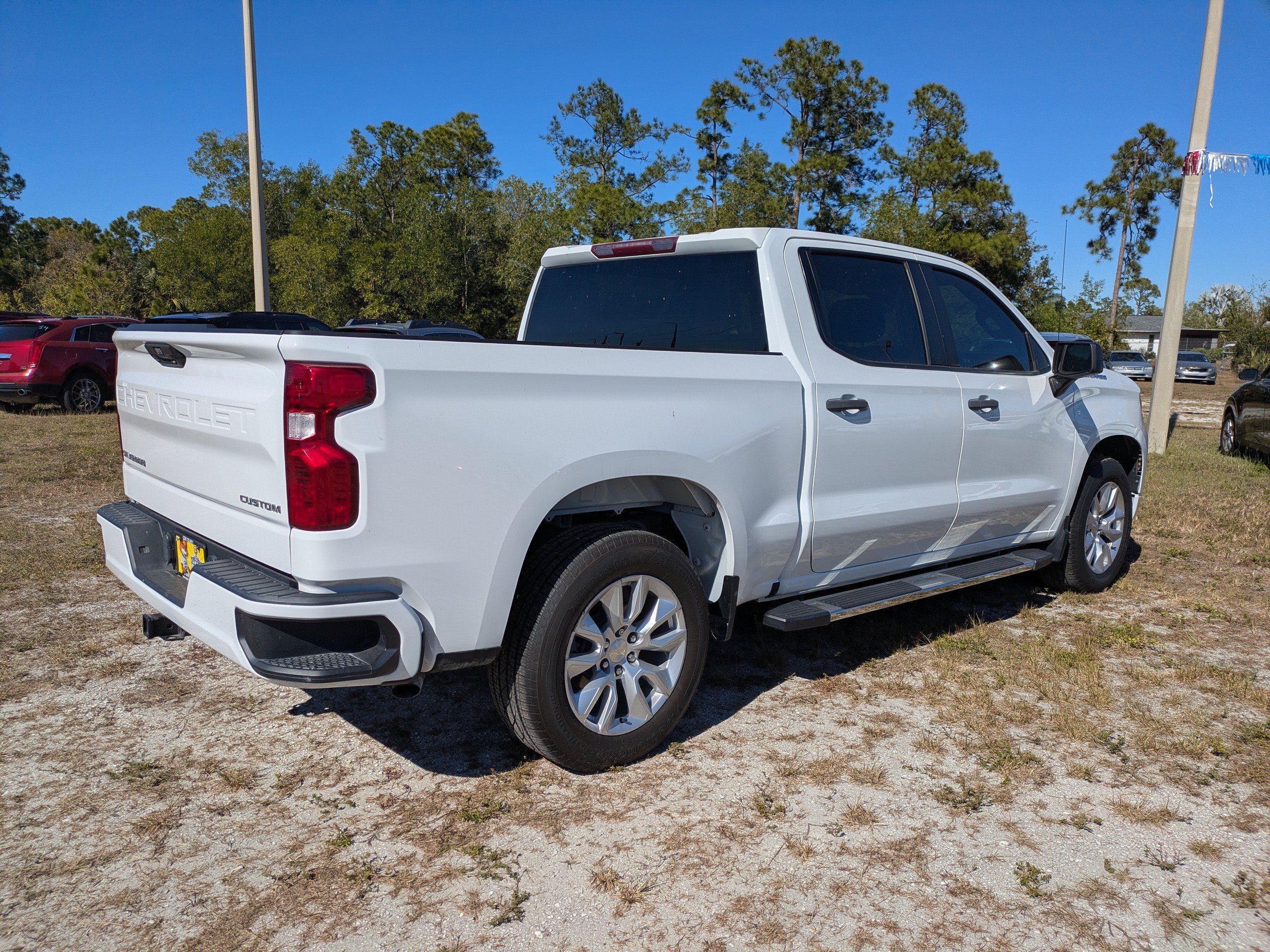 Used 2022 Chevrolet Silverado 1500 Custom RWD image 4