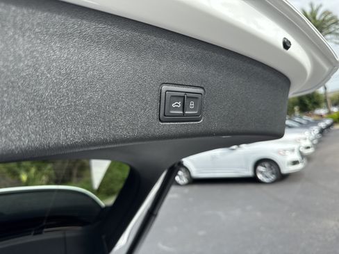 Used 2026 Audi Q3 quattro 2.0T AWD/4WD image 10