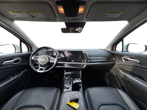 Used 2023 Kia Sportage EX image 16