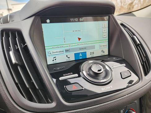 Used 2019 Ford Escape Titanium image 26