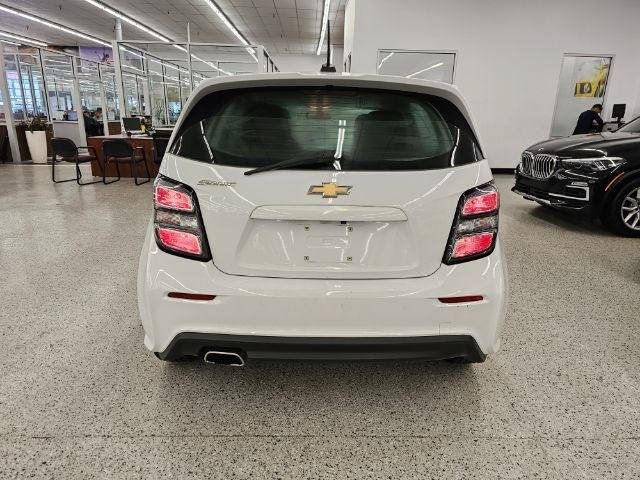 Used 2018 Chevrolet Sonic LT FWD image 5