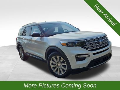 Used 2023 Ford Explorer Limited w/ Limited Technology Package