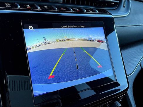 Used 2023 Jeep Grand Cherokee L Laredo image 21