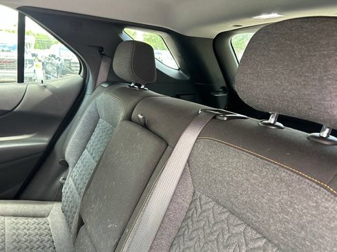 Used 2023 Chevrolet Equinox LT FWD image 11