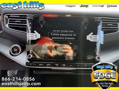 New 2026 Jeep Grand Wagoneer image 7