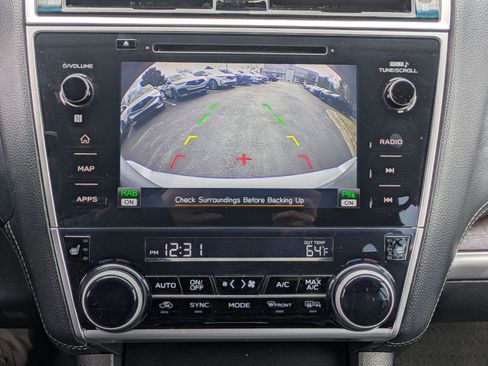 Used 2019 Subaru Outback 2.5i Limited image 14