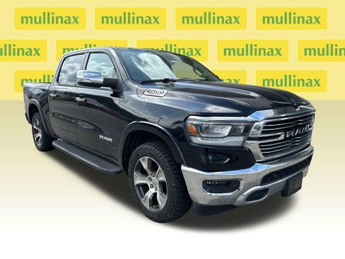 Used 2019 RAM 1500 Laramie AWD/4WD image 1