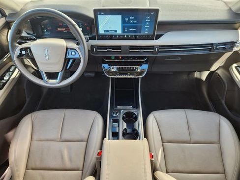 New 2025 Lincoln Aviator Black Label AWD/4WD image 11