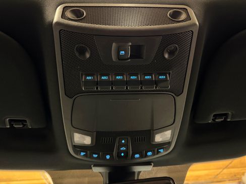 Used 2019 Ford F250 Platinum w/ Platinum Ultimate Package image 20