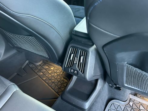 Used 2023 BMW X1 xDrive28i w/ Premium Package image 21