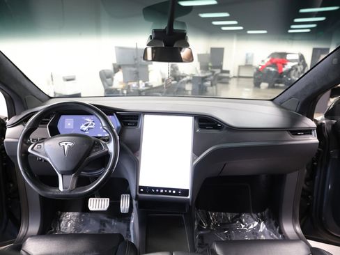 Used 2018 Tesla Model X P100D AWD/4WD image 22