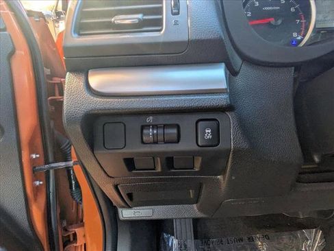 Used 2013 Subaru Crosstrek 2.0i Premium image 20