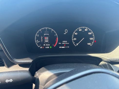 Used 2024 Honda CR-V LX image 9