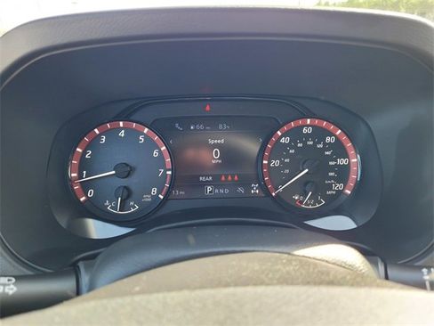 New 2025 Nissan Frontier PRO-4X w/ Tow Package image 11