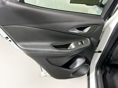 Used 2023 Buick Encore GX Preferred FWD image 24