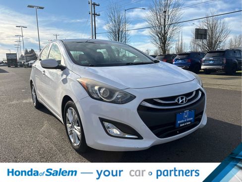 Used 2014 Hyundai Elantra GT image 9