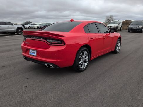 Used 2022 Dodge Charger SXT image 7