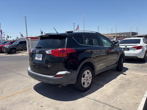 Used 2015 Toyota RAV4 LE FWD image 3