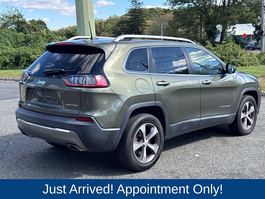 Used 2019 Jeep Cherokee Limited w/ Luxury Group AWD/4WD image 7