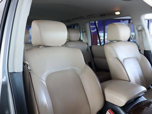 Used 2017 Nissan Armada Platinum RWD image 39