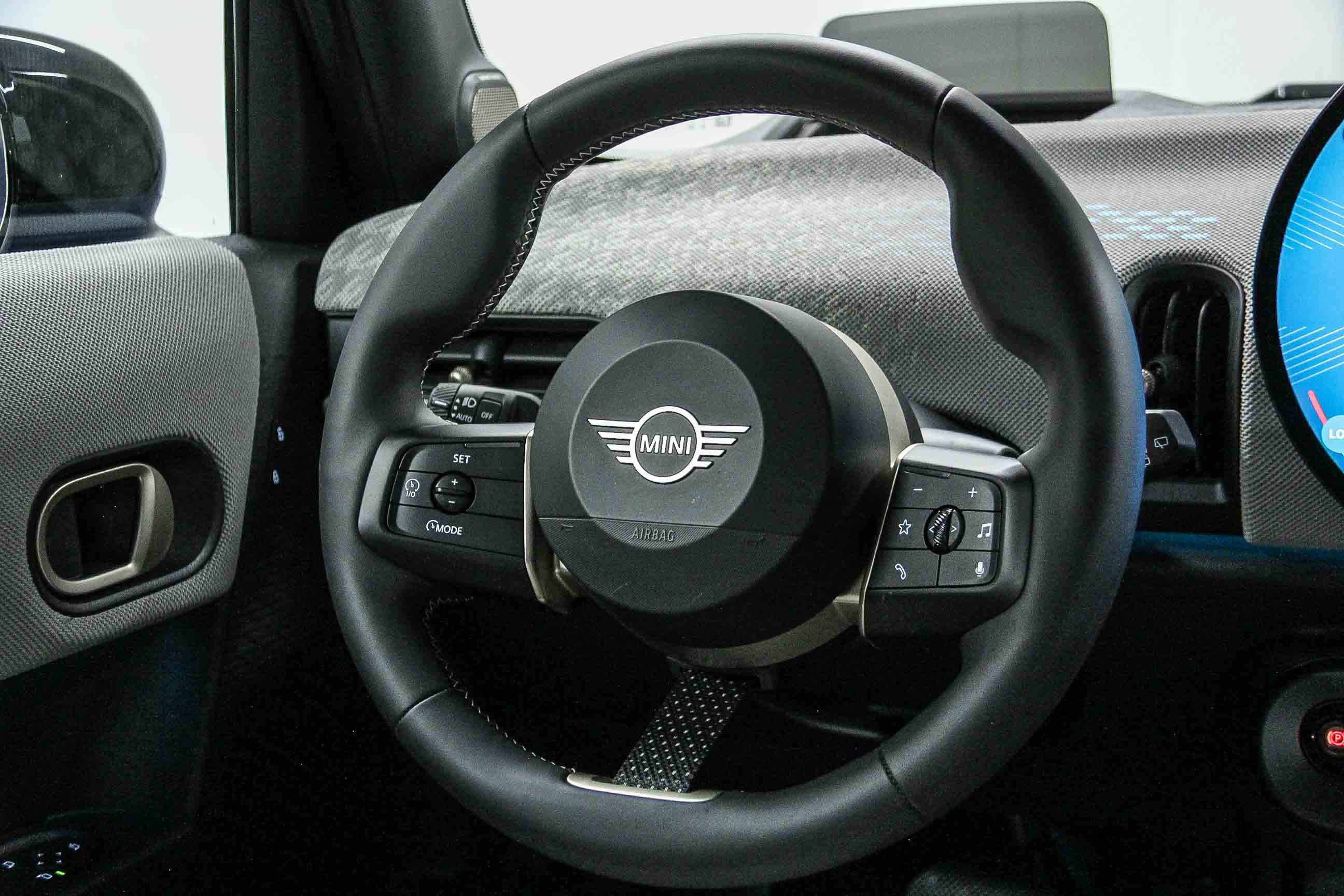 Used 2026 MINI Cooper S FWD image 16