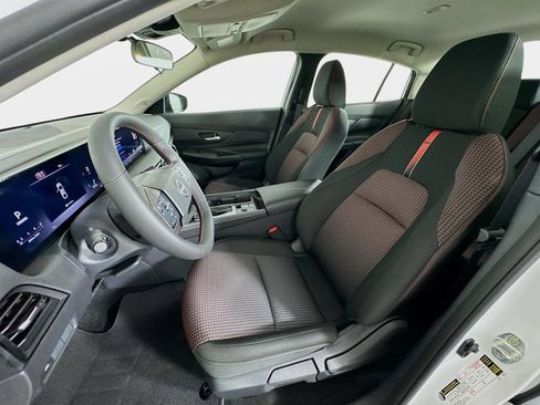 New 2026 Nissan Sentra SR image 11