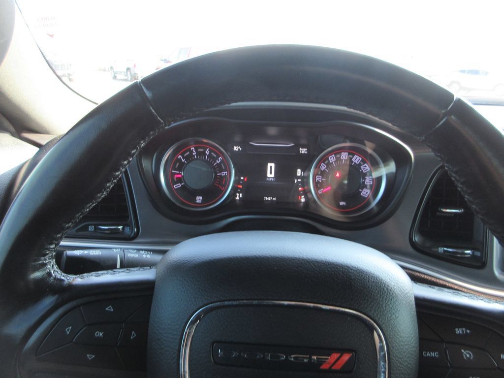 Used 2020 Dodge Challenger SXT RWD image 24