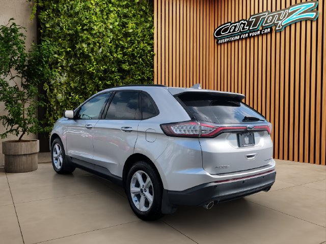 Used 2015 Ford Edge SE w/ Cargo Accessory Package FWD image 4