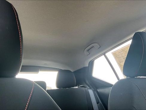 Used 2023 Nissan Kicks SR w/ Exterior Package image 24