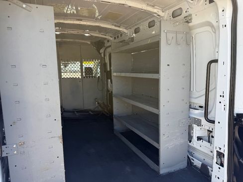 Used 2023 Ford Transit 250 Medium Roof RWD image 14