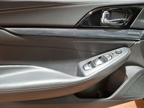 Used 2023 Nissan Maxima Platinum w/ Sport Mat Group image 8