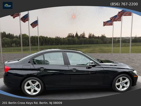 Used 2014 BMW 320i xDrive Sedan AWD/4WD image 6