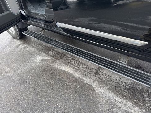 Certified 2024 Chevrolet Silverado 2500 High Country w/ Technology Package image 11