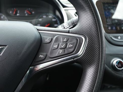 Used 2024 Chevrolet Malibu LT FWD image 14