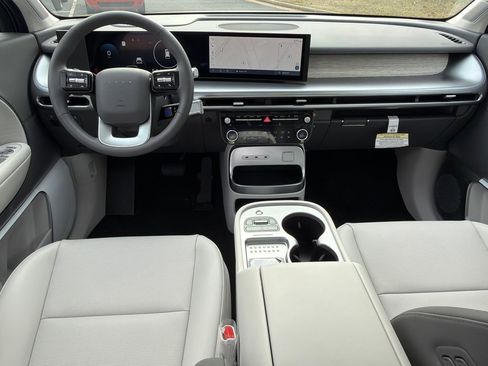 New 2026 Hyundai Ioniq 9 Limited image 23