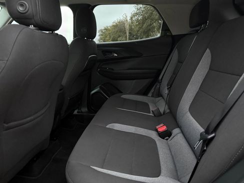 Used 2025 Chevrolet TrailBlazer LT image 25