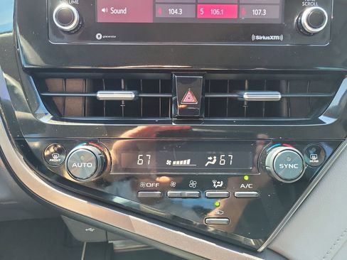 Used 2024 Toyota Camry LE image 19