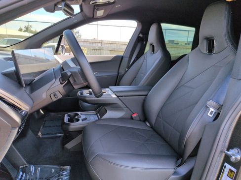 Used 2026 BMW iX xDrive45 image 16