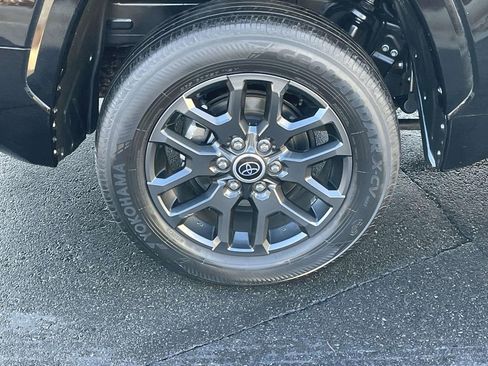 Used 2023 Toyota Tundra Platinum image 12