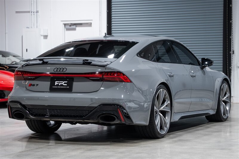 Used 2021 Audi RS 7 Sportback w/ Black Optic Package AWD/4WD image 13