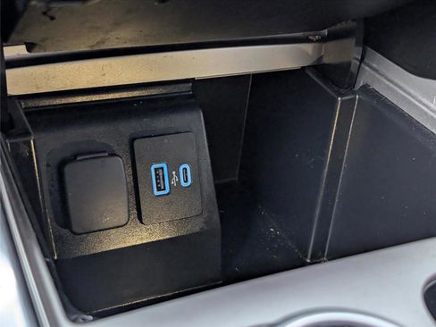 Used 2022 Ford Explorer Timberline image 19