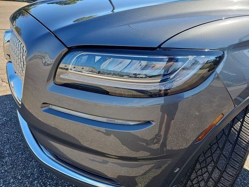 Used 2022 Lincoln Nautilus Reserve w/ Equipment Group 201A image 33