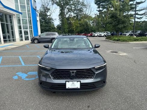 Used 2023 Honda Accord LX image 3