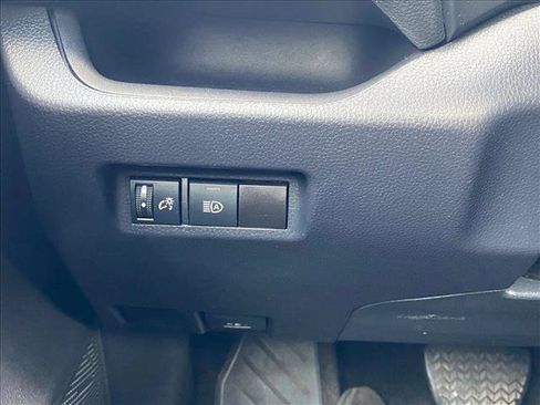 Used 2024 Toyota RAV4 LE AWD/4WD image 17