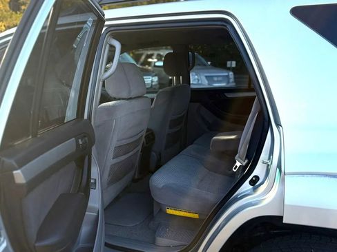 Used 2004 Toyota 4Runner Sport AWD/4WD image 13
