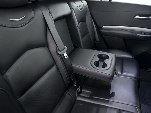 Used 2019 Cadillac XT4 Premium Luxury image 32