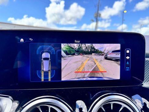 Certified 2024 Mercedes-Benz GLB 250 4MATIC image 13