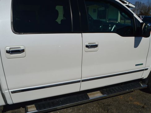 Used 2013 Ford F150 Platinum image 13
