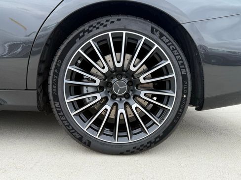 New 2026 Mercedes-Benz E 53 AMG e 4MATIC Sedan image 13